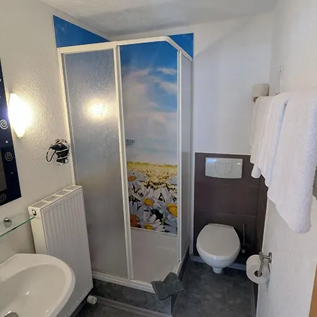76m2, 7 Betten, 2 X Sz Du Wc *