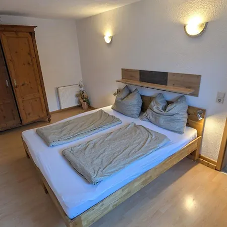 Lägenhet 76m2, 7 Betten, 2 X Sz Du Wc